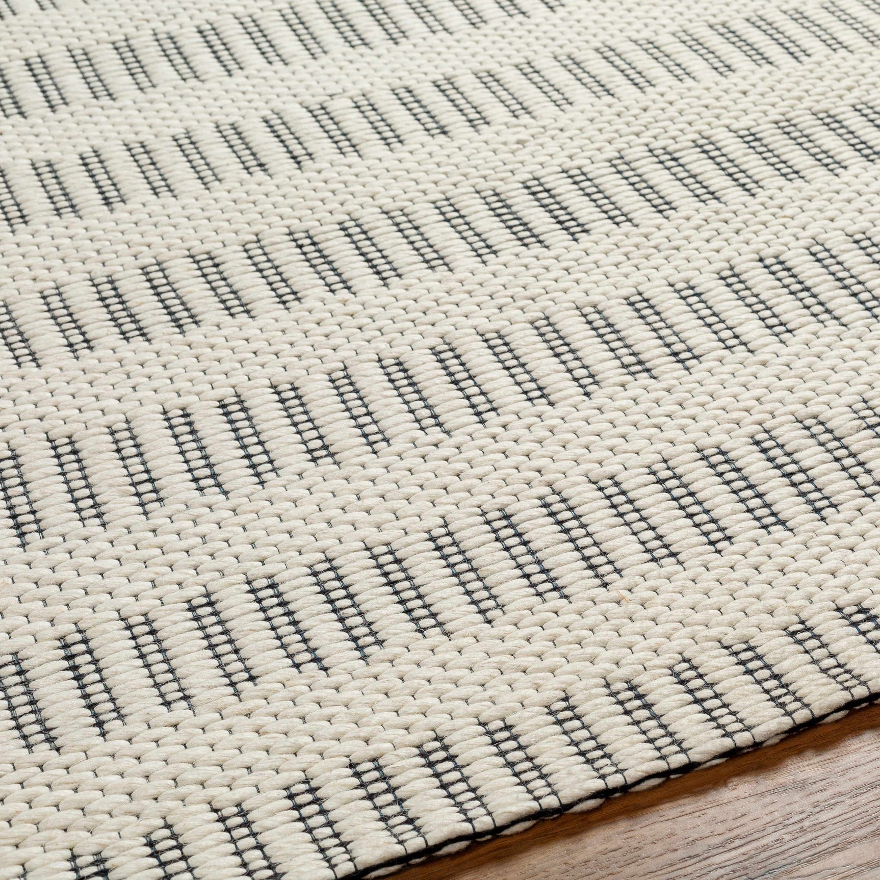 Circe Wool Area Rug - Ornate Home