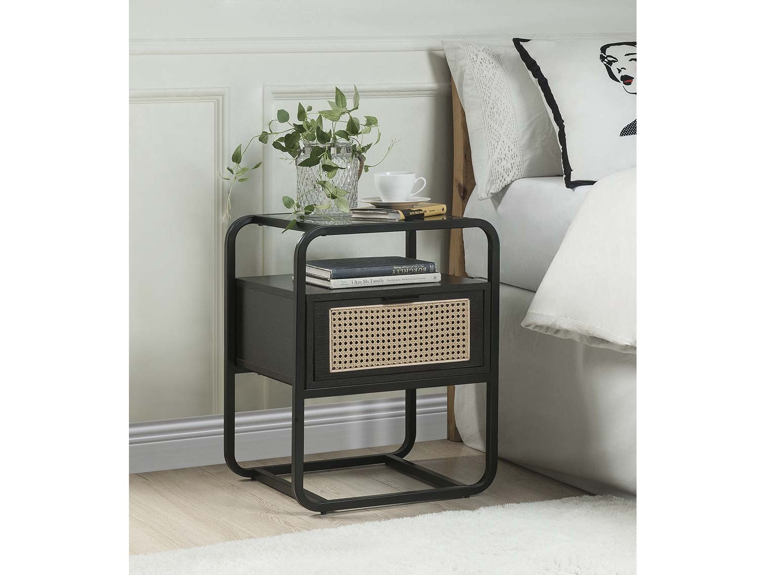 Colson Accent Table - Ornate Home