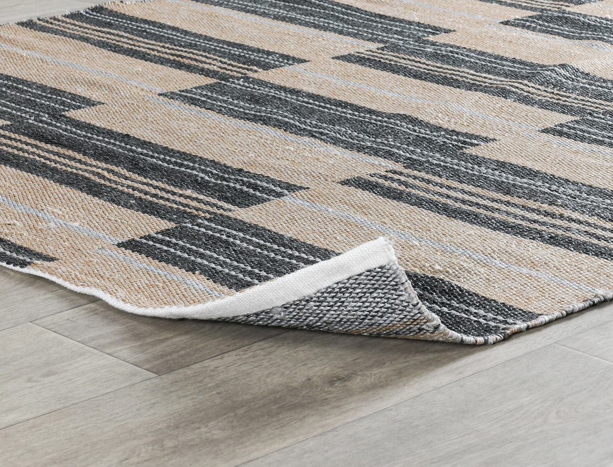 Colton Stripe Charcoal 5'x8' Indoor/Outdoor Rug