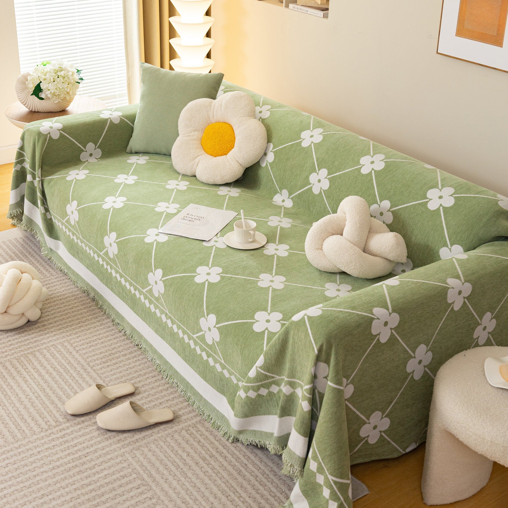 Comfy Four-Leaf Clover Hope Faith Love Luck Blanket for Couch, Chenille Scratch Proof Sofa Blanket Covers - Ornate Home