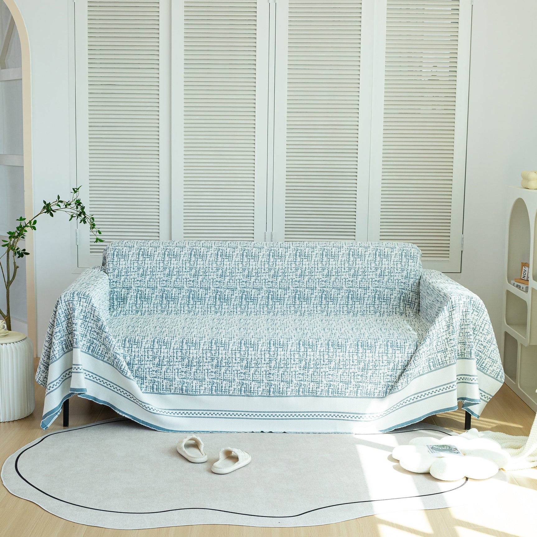 Cooling Throws for Sofas and Chairs, Scratch Resistant Couch Protector Blanket - Ornate Home
