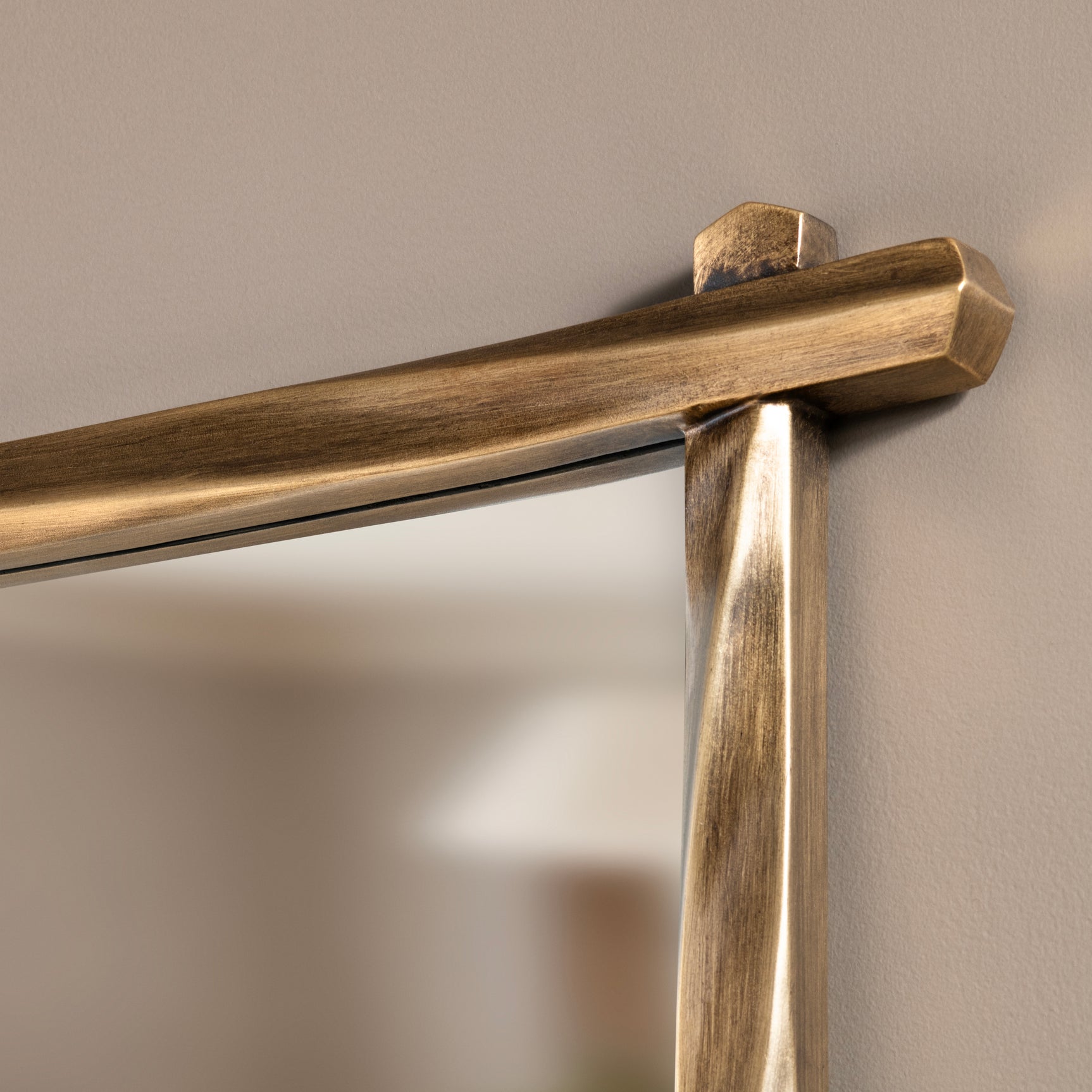 Cullen 1 Gold Wall Mirror - Ornate Home