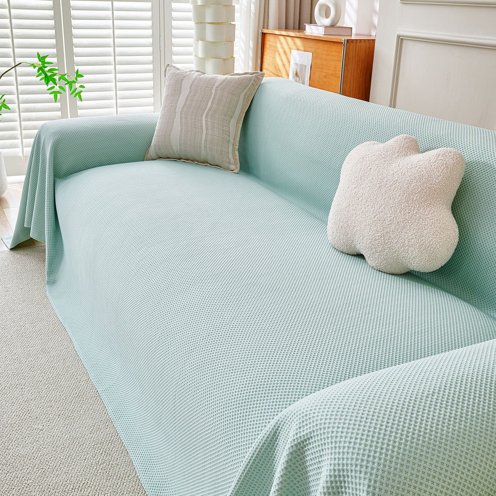 Cooling Ice Silk Knit Couch Cover, Breathable Pet Friendly Soft Throw Cover for Sofas