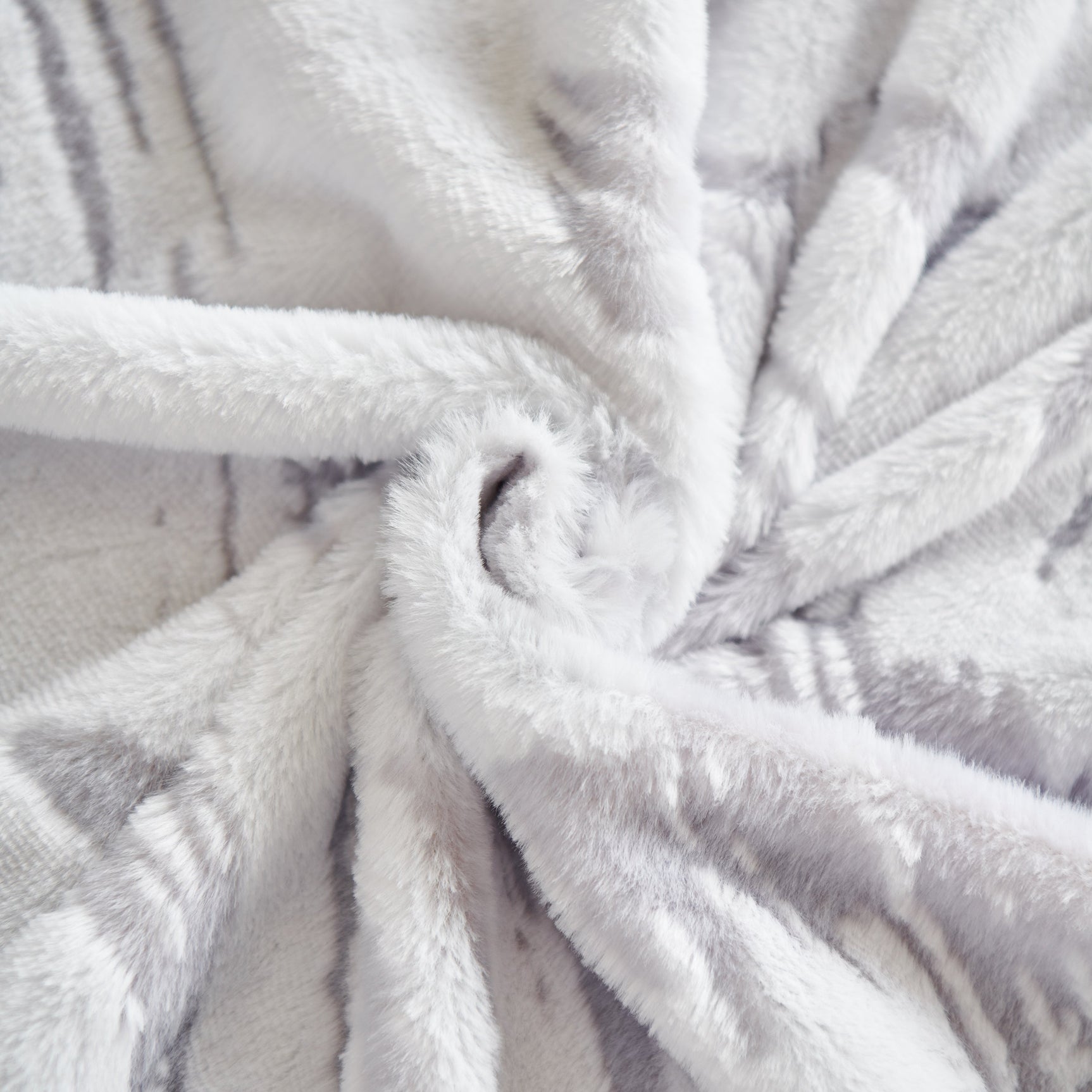 Plush Faux Fur Warm Sofa Cover with Waves Jacquard Textured Throw Blankets for Couch
