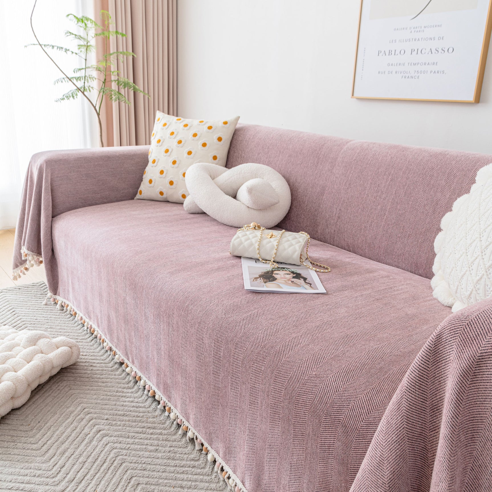 Boho Herringbone Sofa Throw Blanket with Pom Pom Tassels Stylish Furniture Slipcover