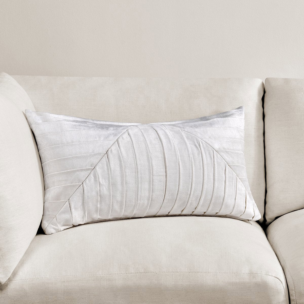 DV Aubry 14x26 Throw Pillow (Set of 2) - Ornate Home