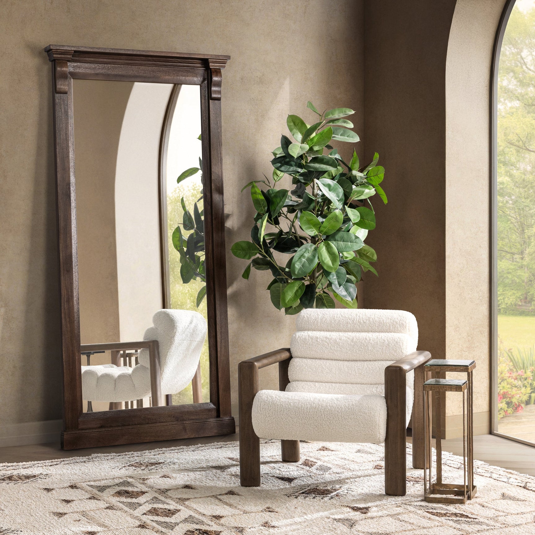 Dahlia Ivory Fleece Accent Chair - Ornate Home