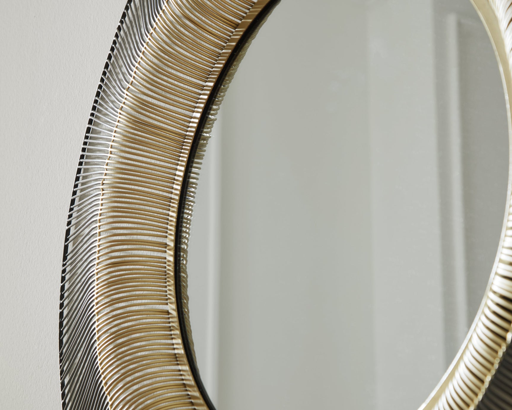Dallmen Black/Gold Accent Mirror (Online Special Price) - Ornate Home