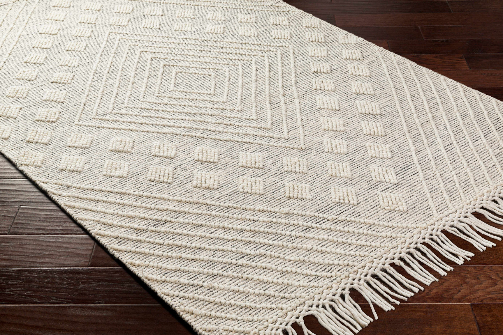 Dama Wool Rug with Tassels - Clearance - Ornate Home