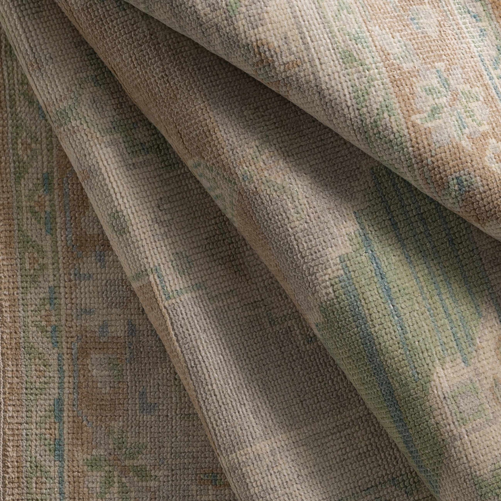Danao Premium Rug - Clearance - Ornate Home
