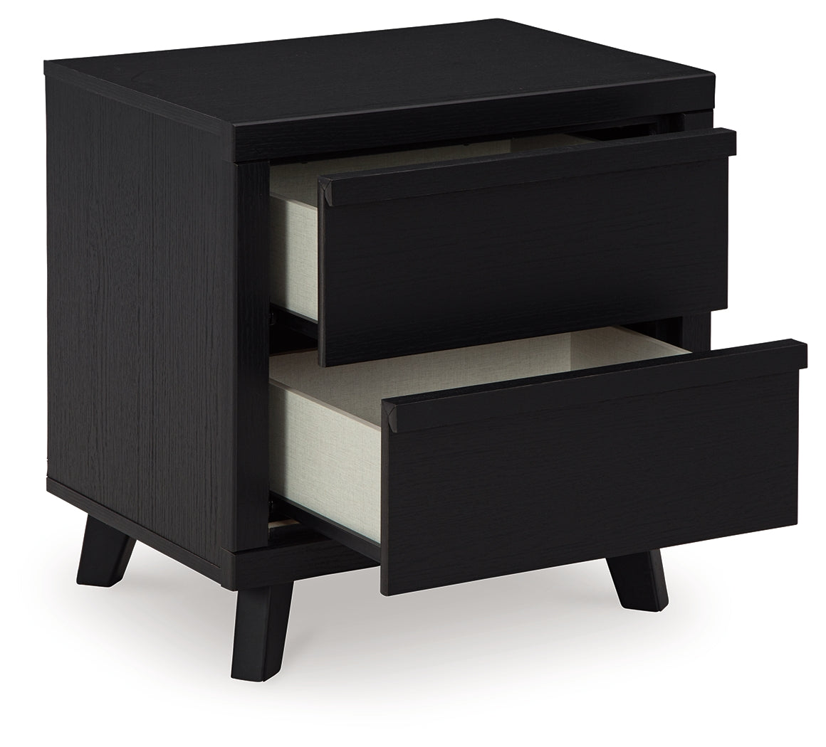 Danziar Black Queen Panel Platform Bed and 2 Nightstands - Ornate Home