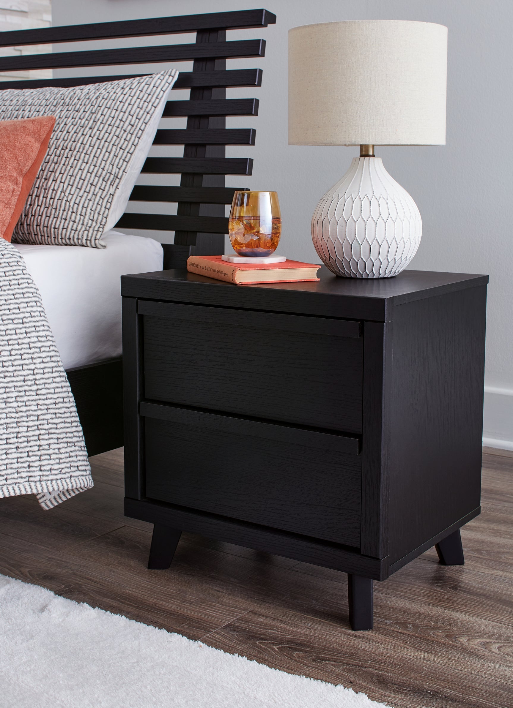 Danziar Black Queen Panel Platform Bed and 2 Nightstands - Ornate Home