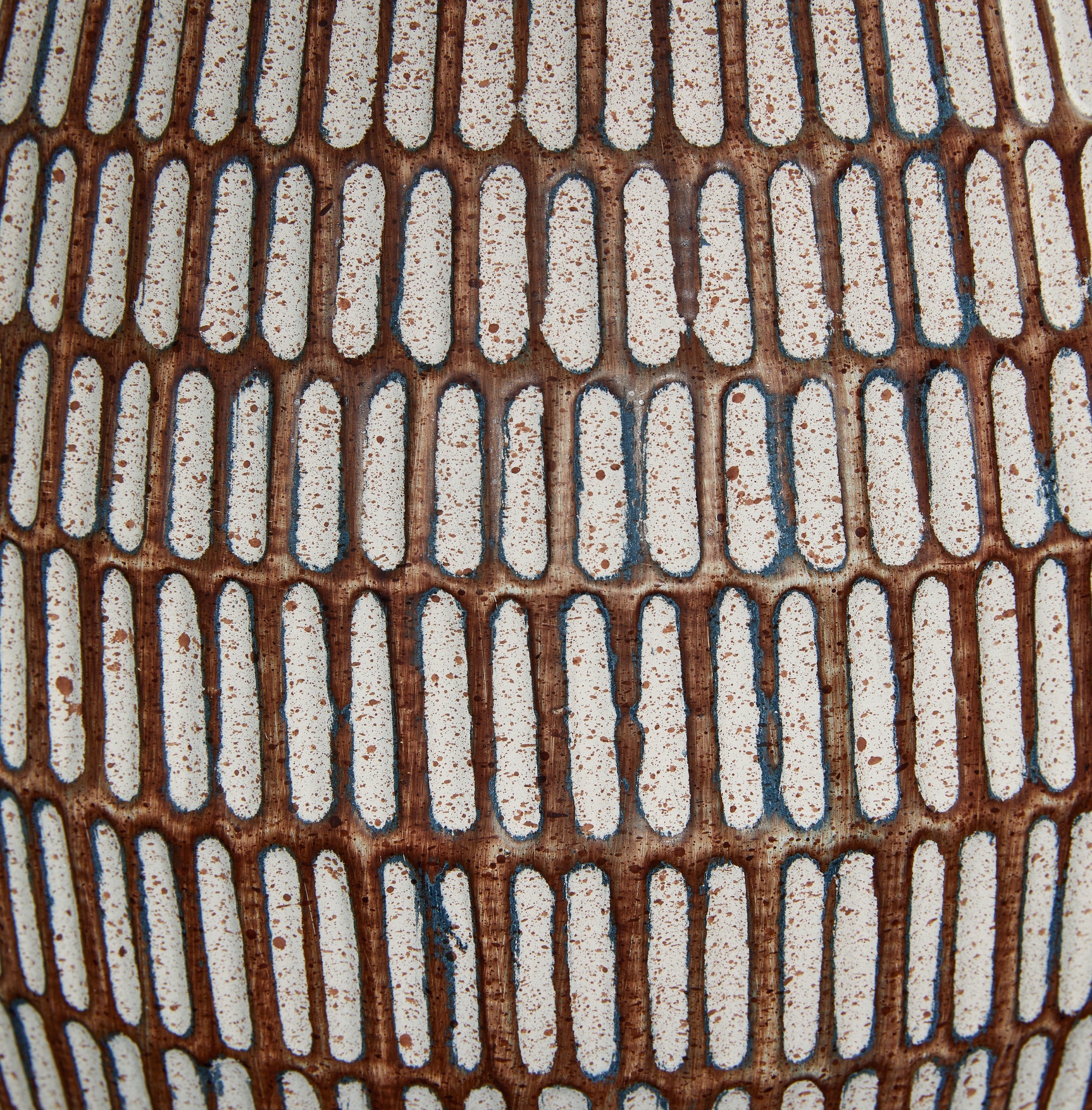 Darrich Beige/White 2-Piece Lamp Set - Ornate Home