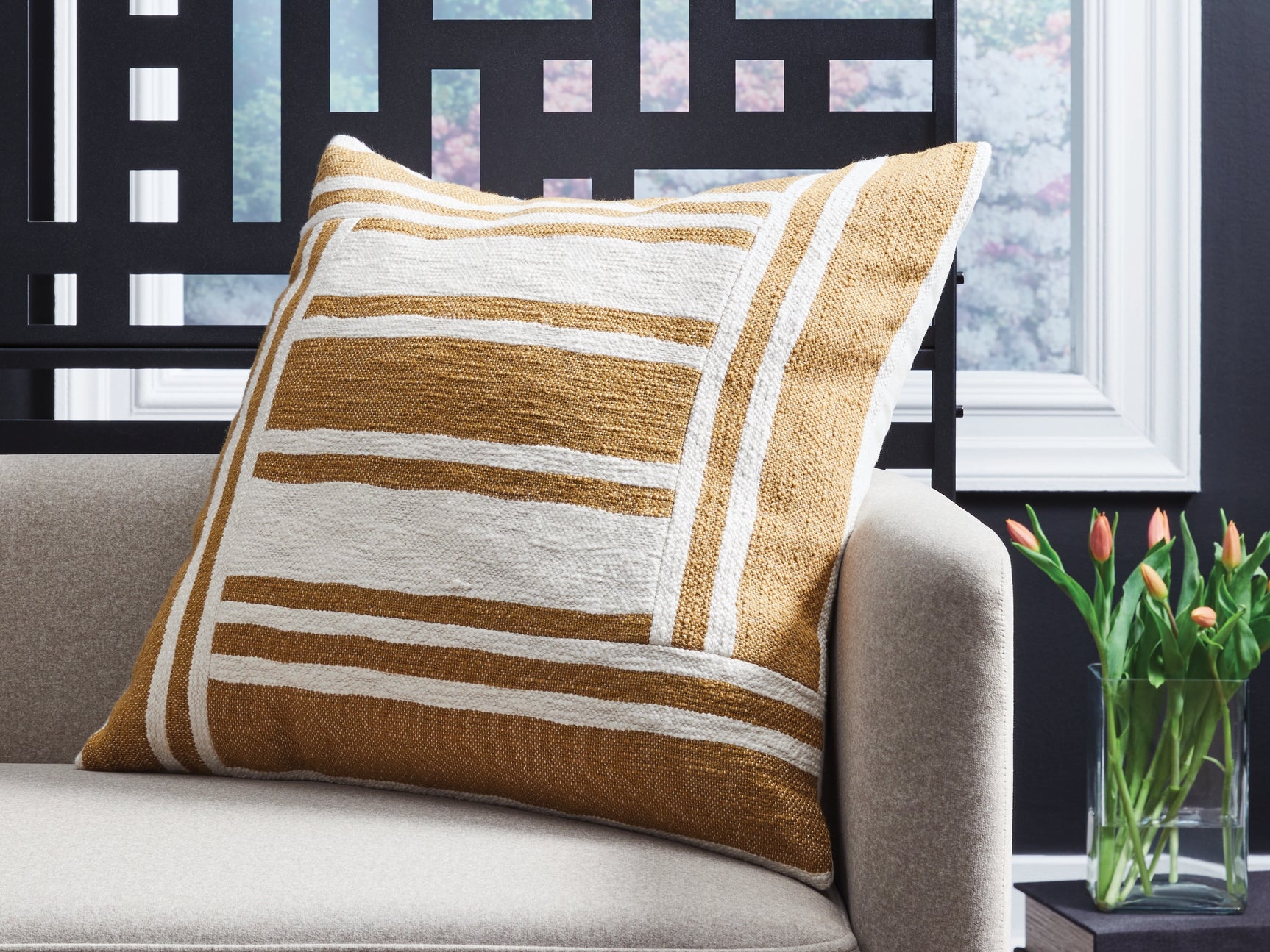 Darrman Ochre/Ivory Pillow (Set of 4) (Online Special Price) - Ornate Home