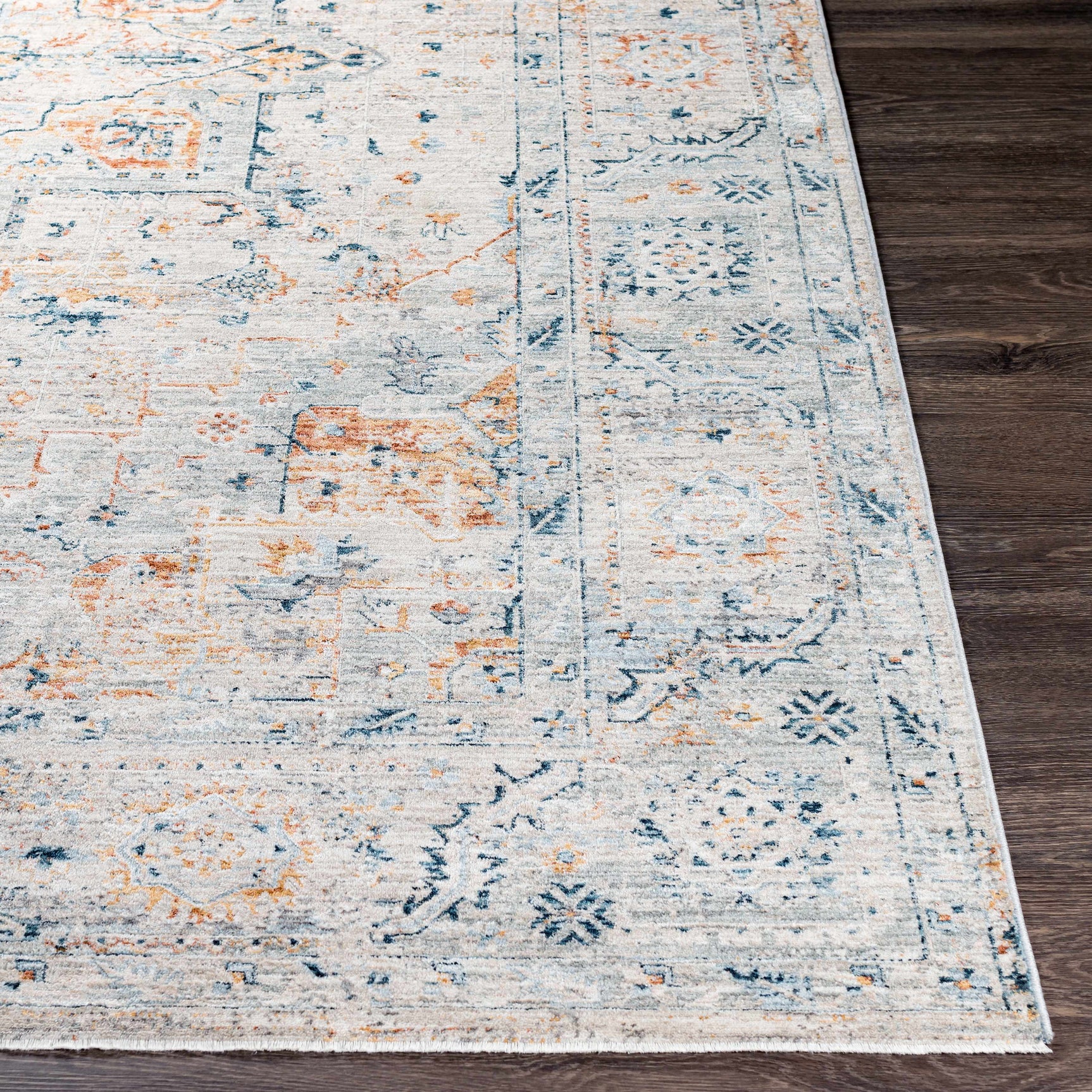 Darvel Luxe Rug - Ornate Home