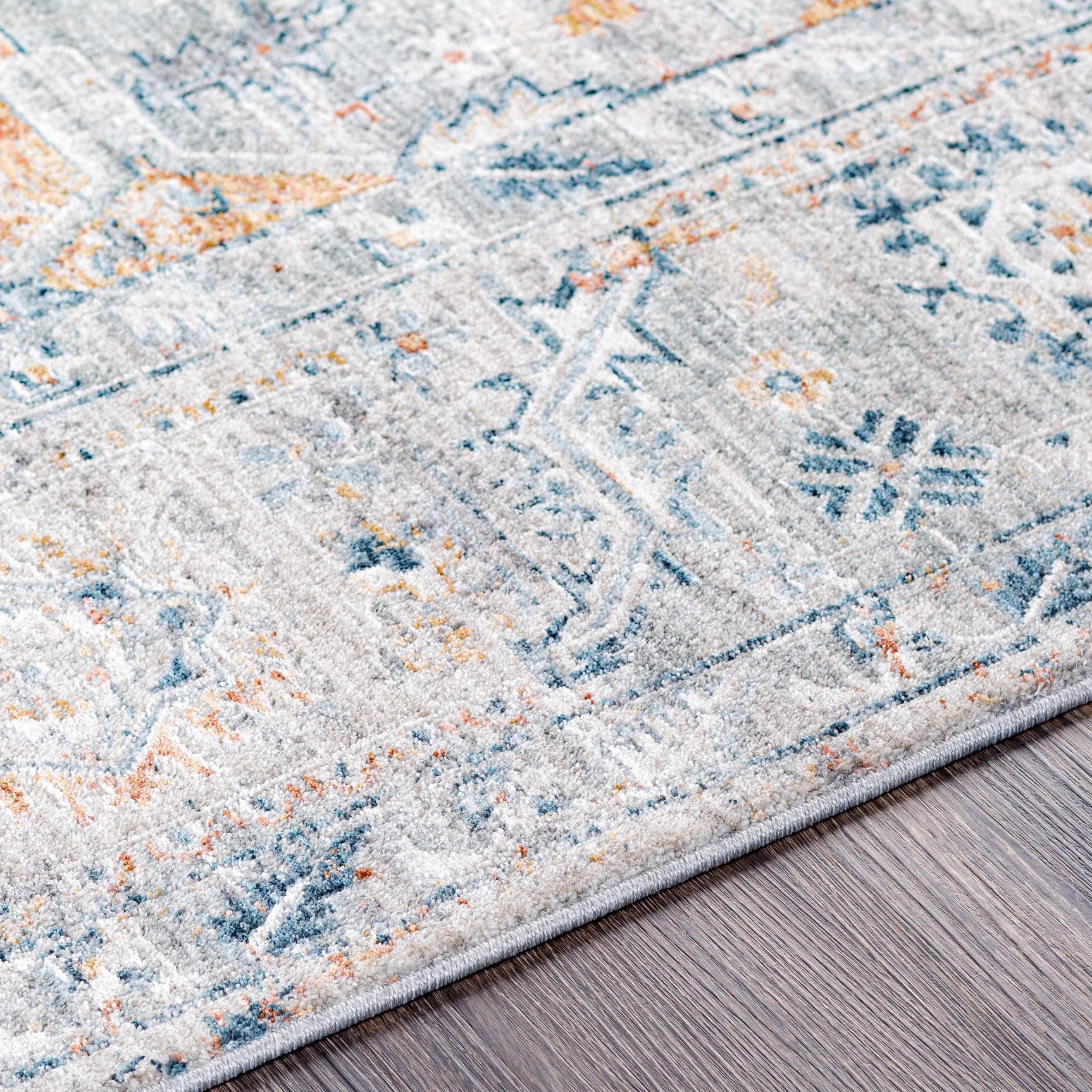 Darvel Luxe Rug - Ornate Home