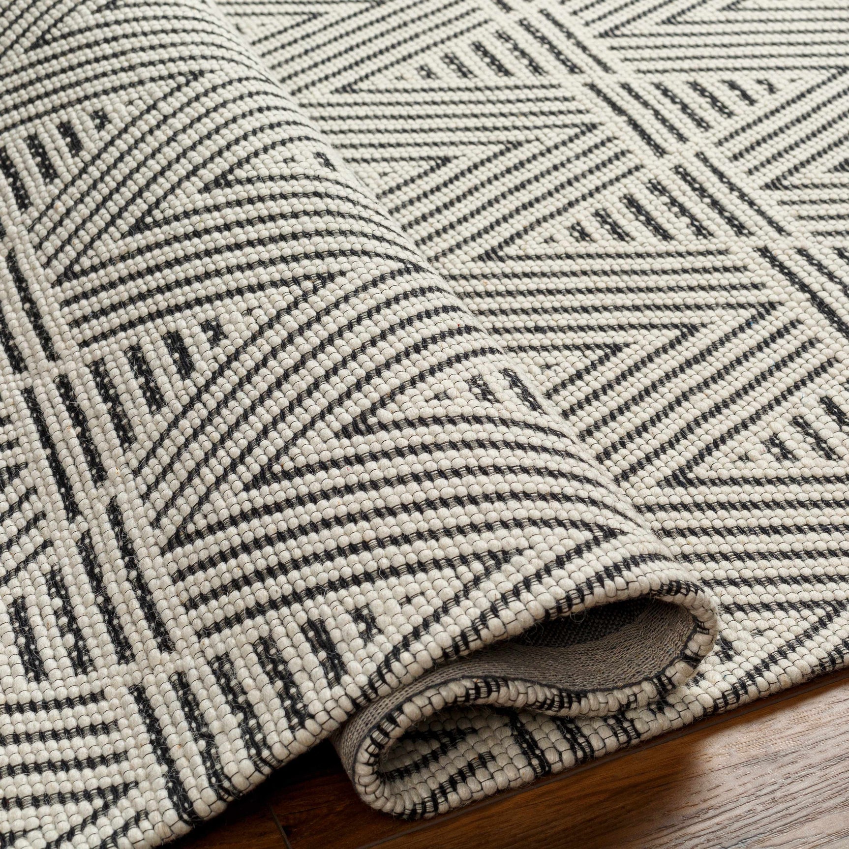 Dawid Wool Area Rug - Ornate Home