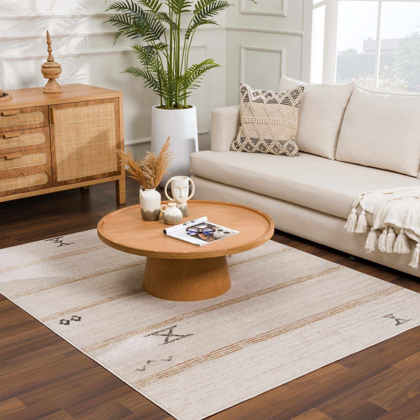 Deja Cream & Gold Area Rug - Clearance - Ornate Home