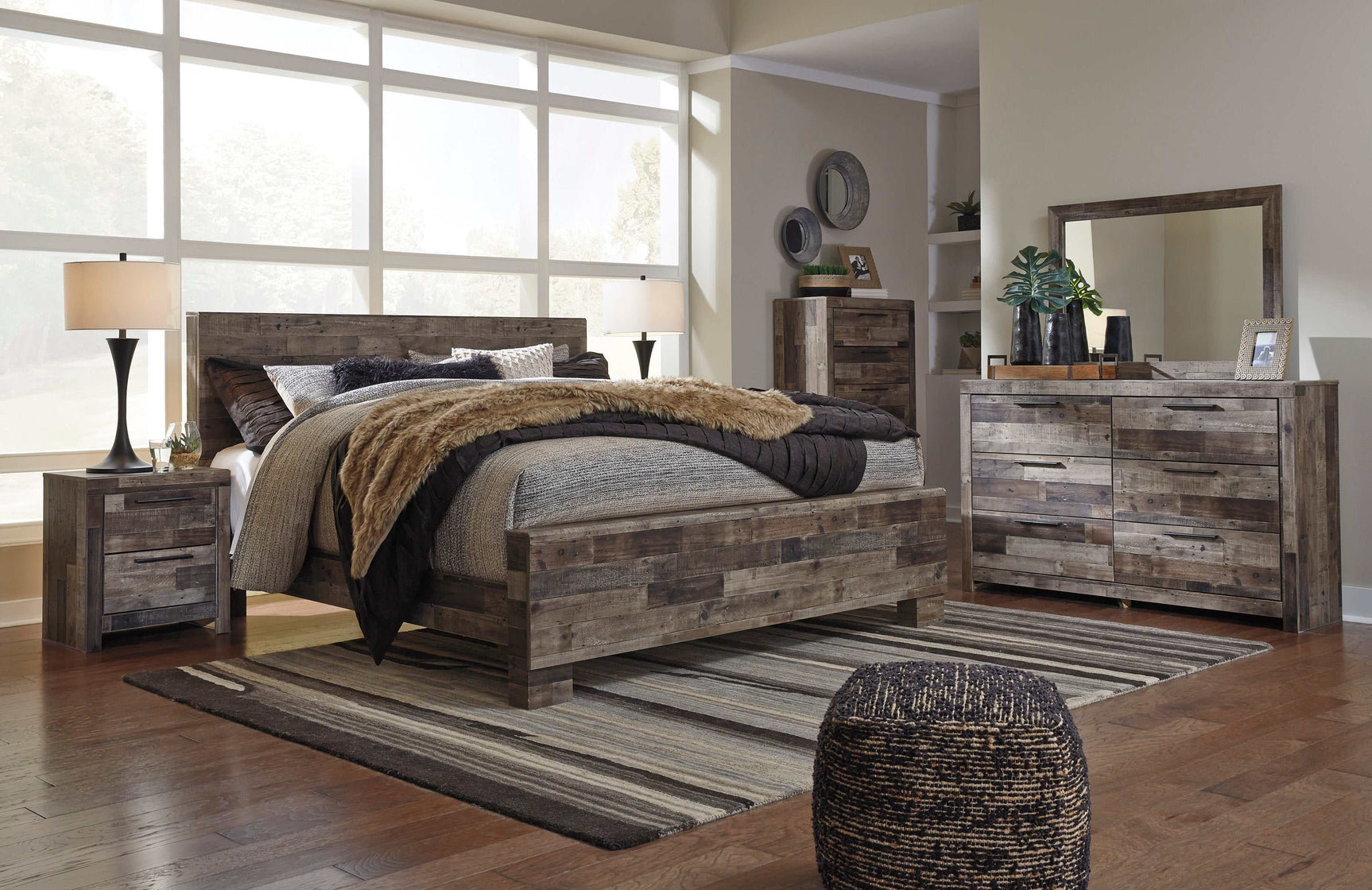Derekson Multi Gray King Panel Bed (Online Special Price) - Ornate Home