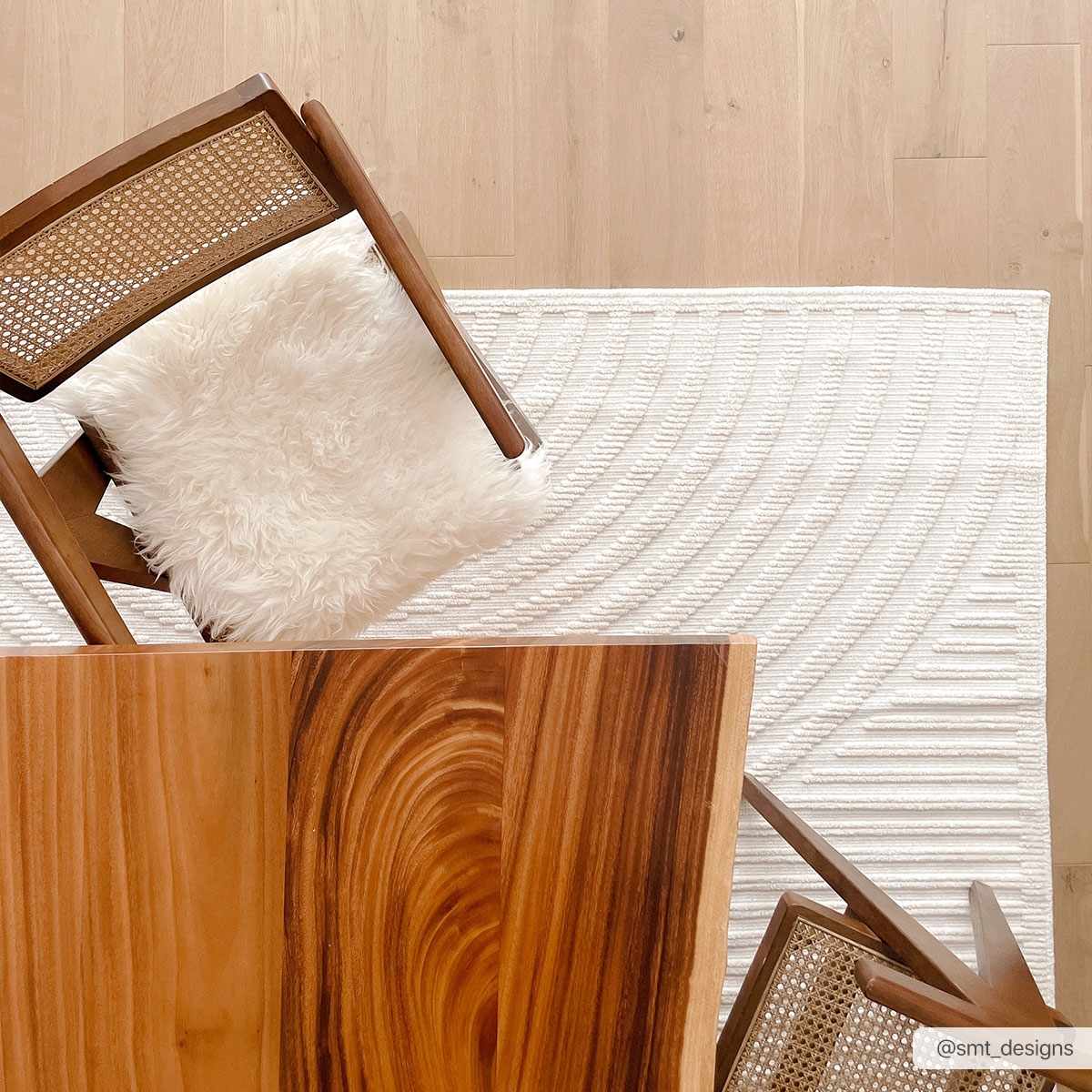 Deron White Washable Area Rug - Ornate Home