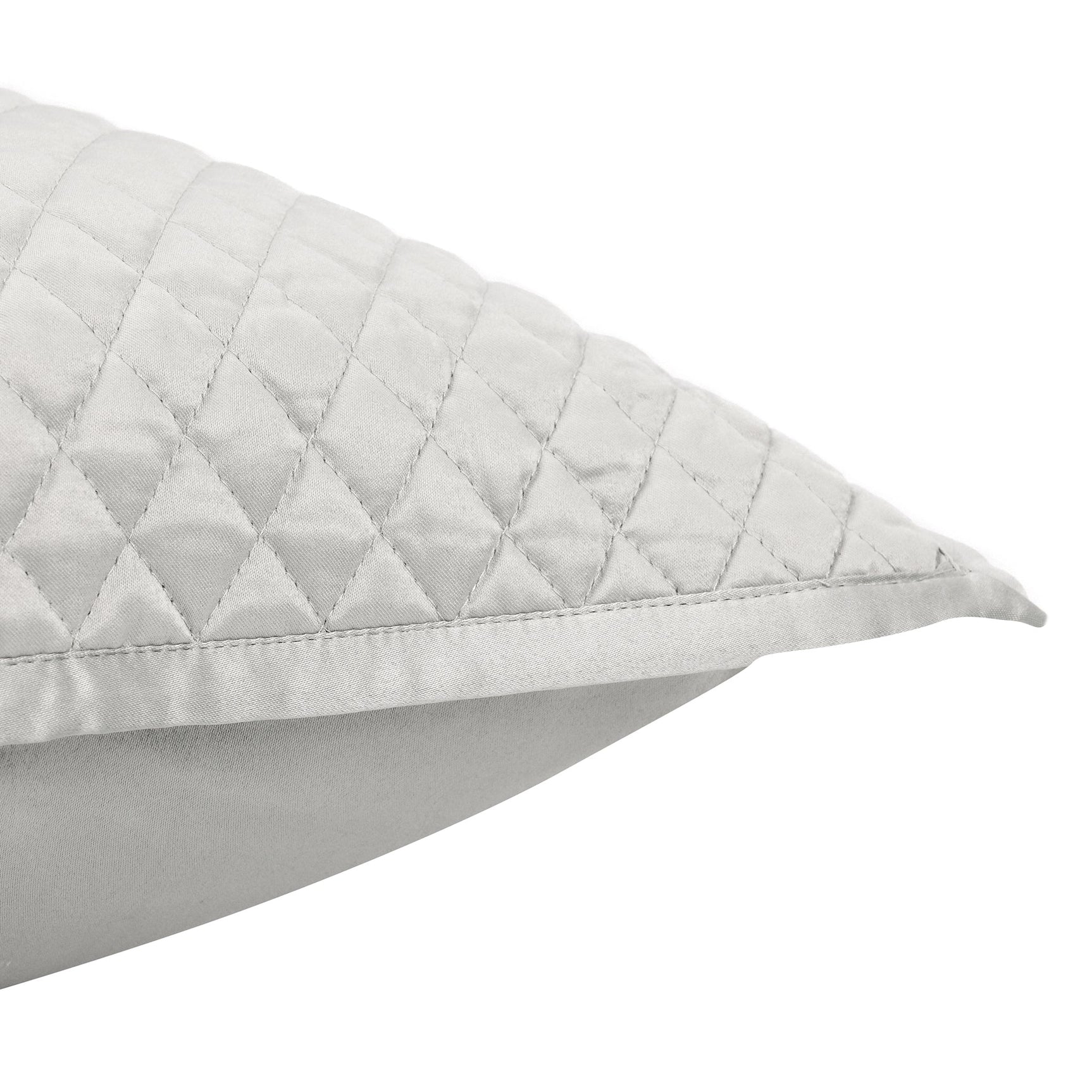 Diamond Silver Quilt Collection - Ornate Home