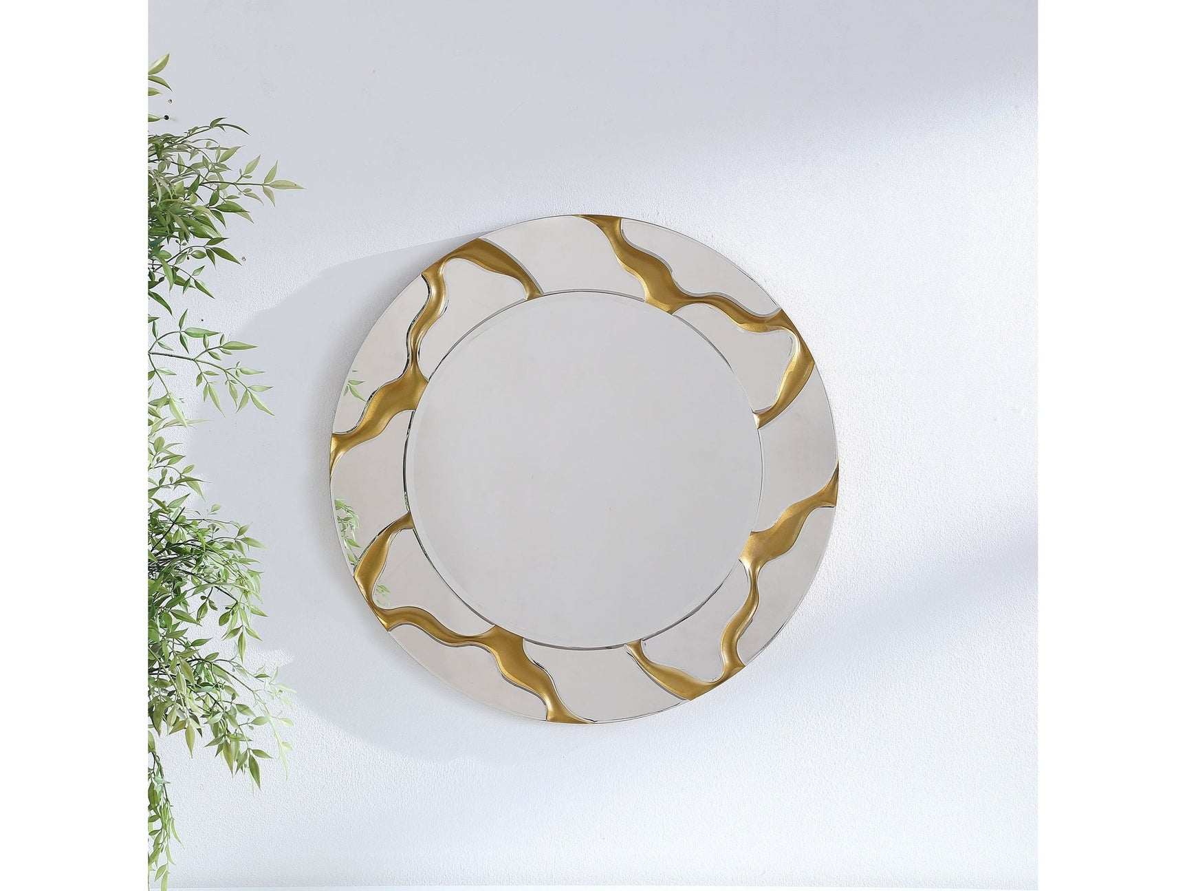 Dorinda Mirror/Gold Wall Mirror - Ornate Home