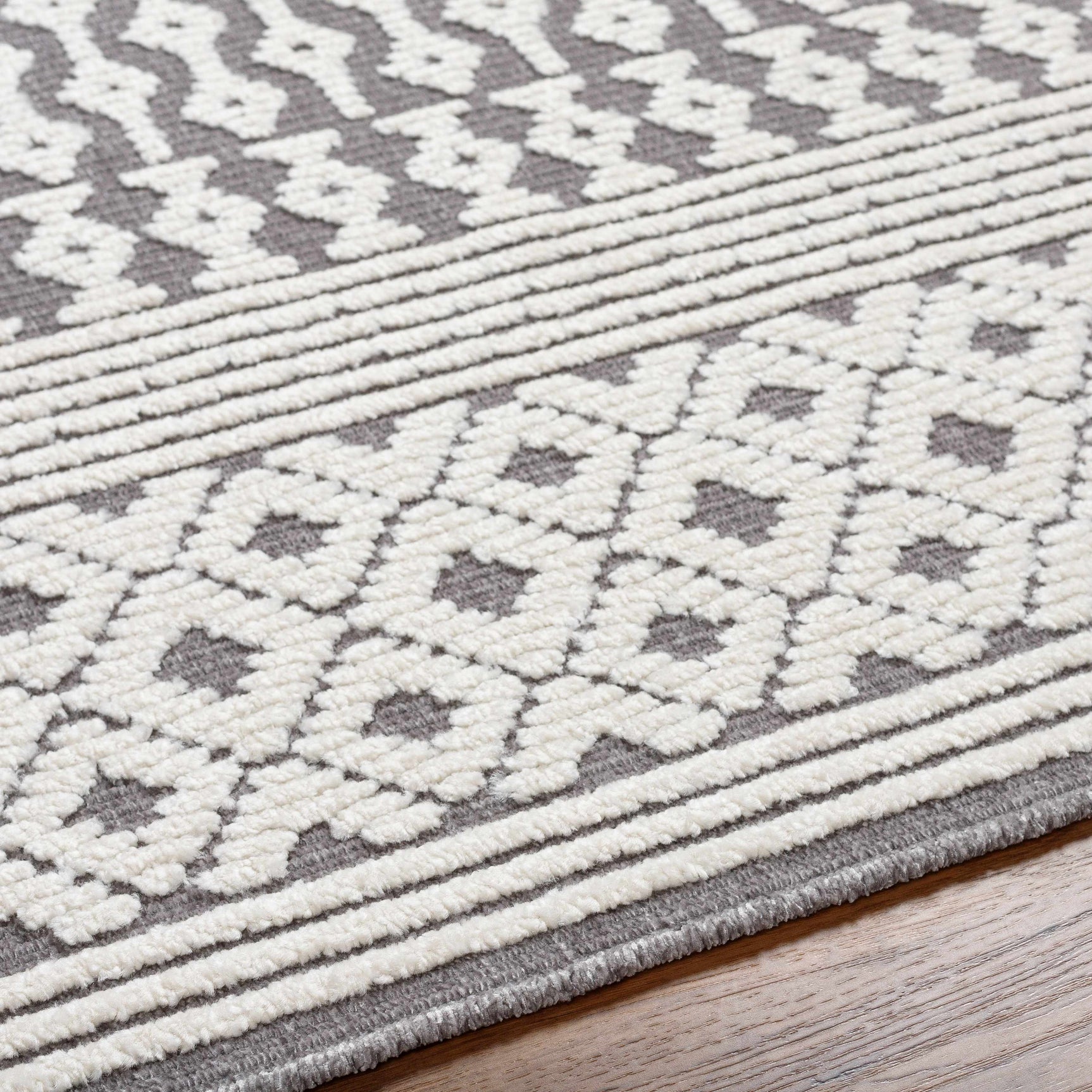Drago Gray 3D Area Rug - Clearance - Ornate Home
