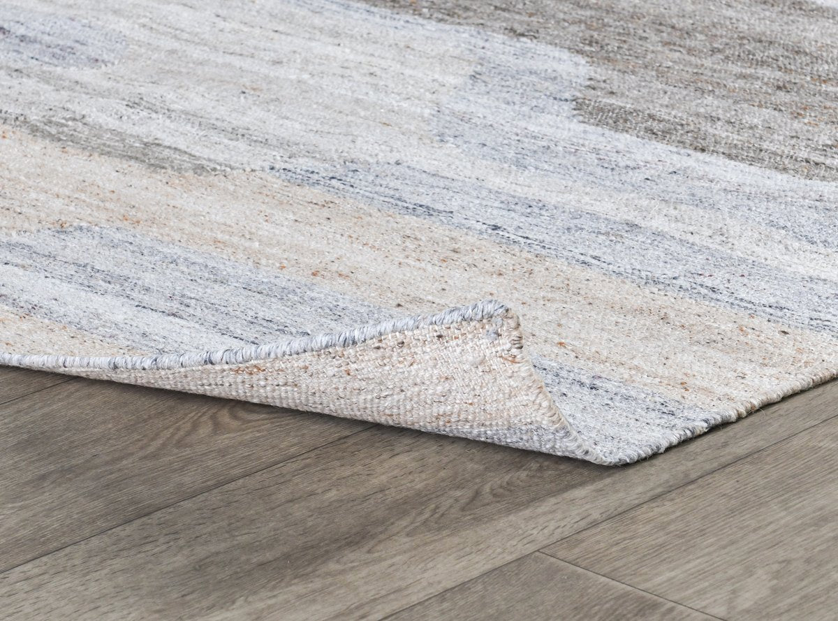 Dune Sand Multi 2'x3' Indoor/Outdoor Rug