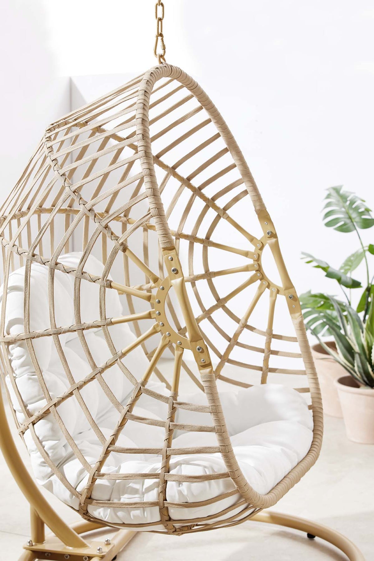 Amalie Natural/White Wicker Rattan Outdoor Patio Rattan Swing Chair