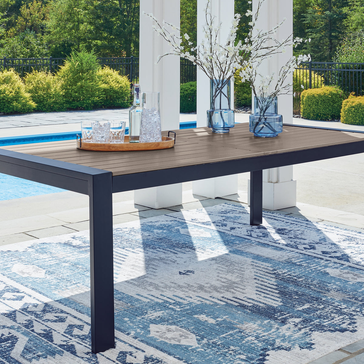 Ashley Furniture East Beach Navy Blue/Driftwood RECT Dining Table w/UMB ...