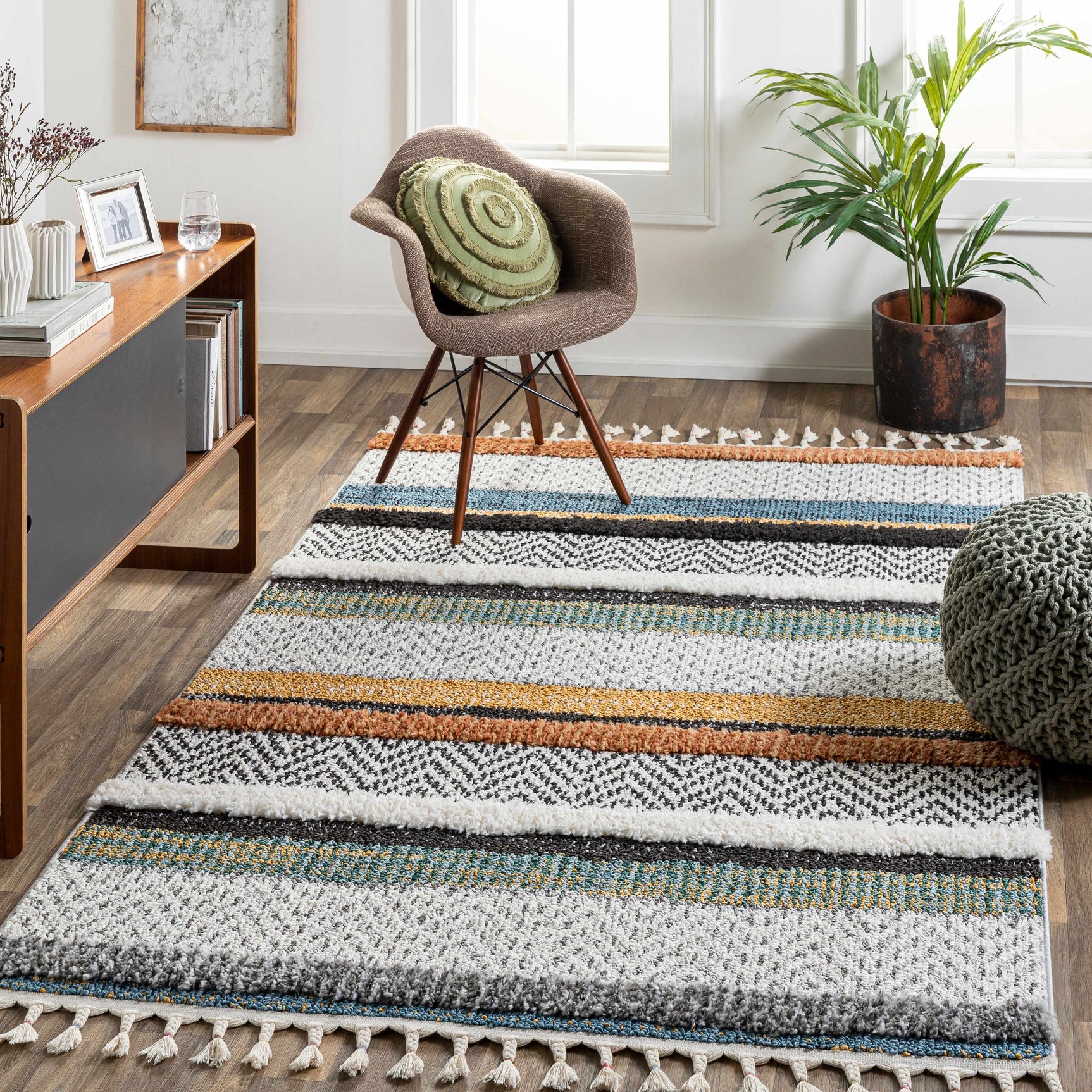 Edmundston Area Rug - Ornate Home