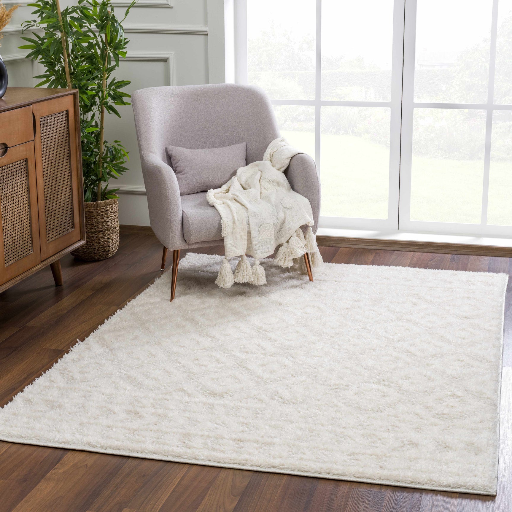 Eivin Cream Diamonds Plush Rug - Ornate Home