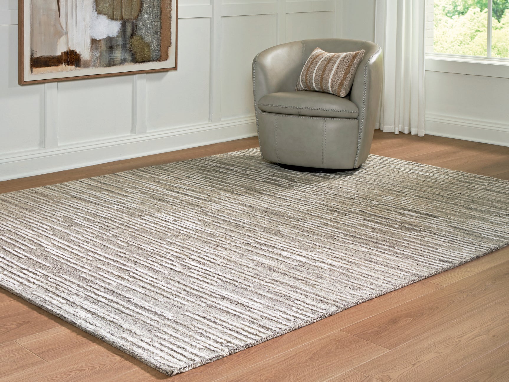 Eljory Gray Large Rug - Ornate Home