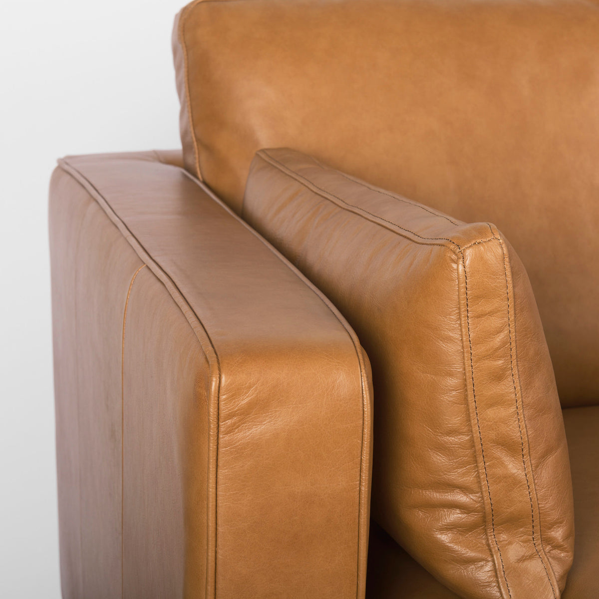 Elton Tan Leather Right Chaise Sectional - Ornate Home