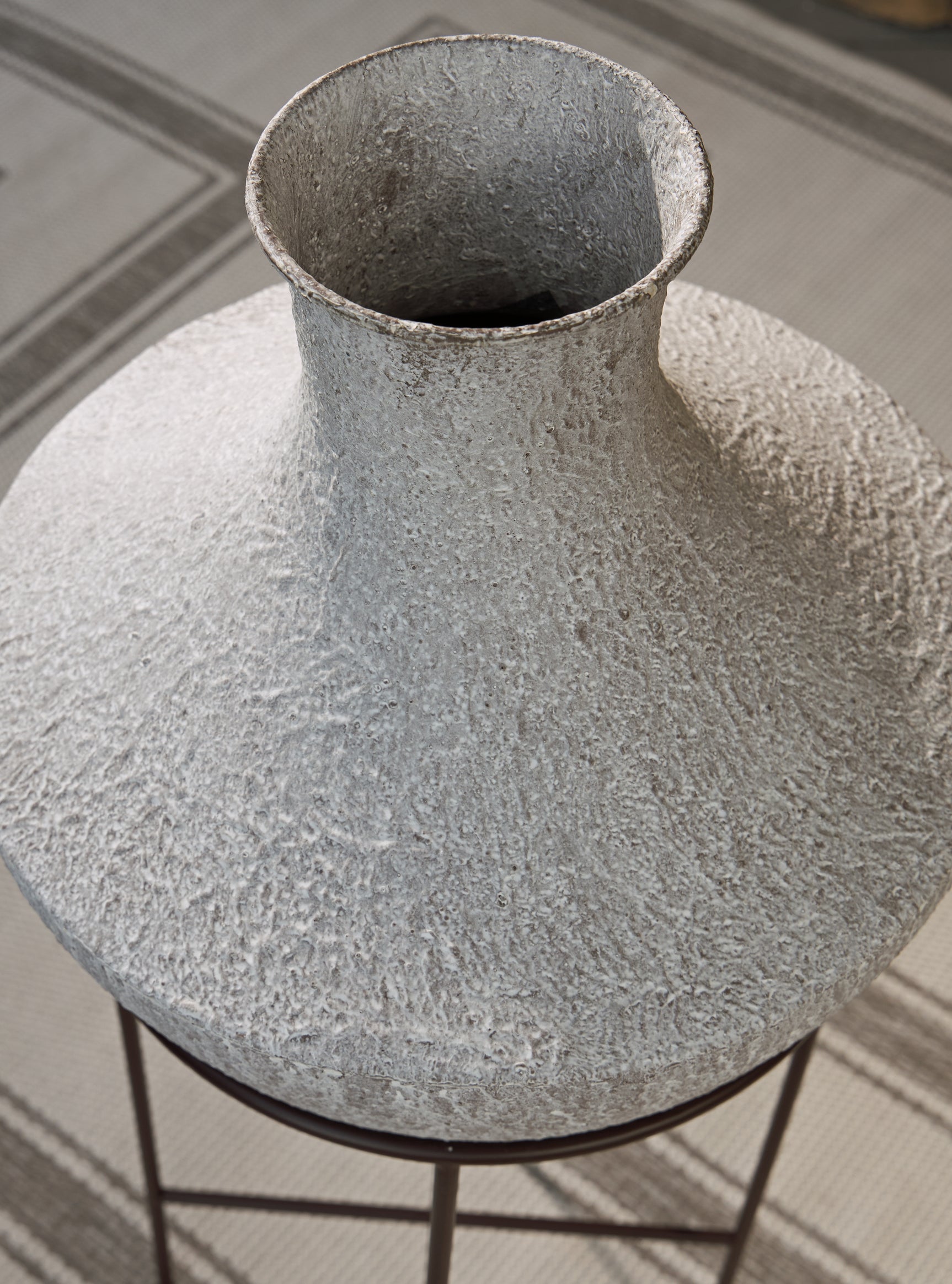 Estonbank Distressed Cream Vase 35" - Ornate Home