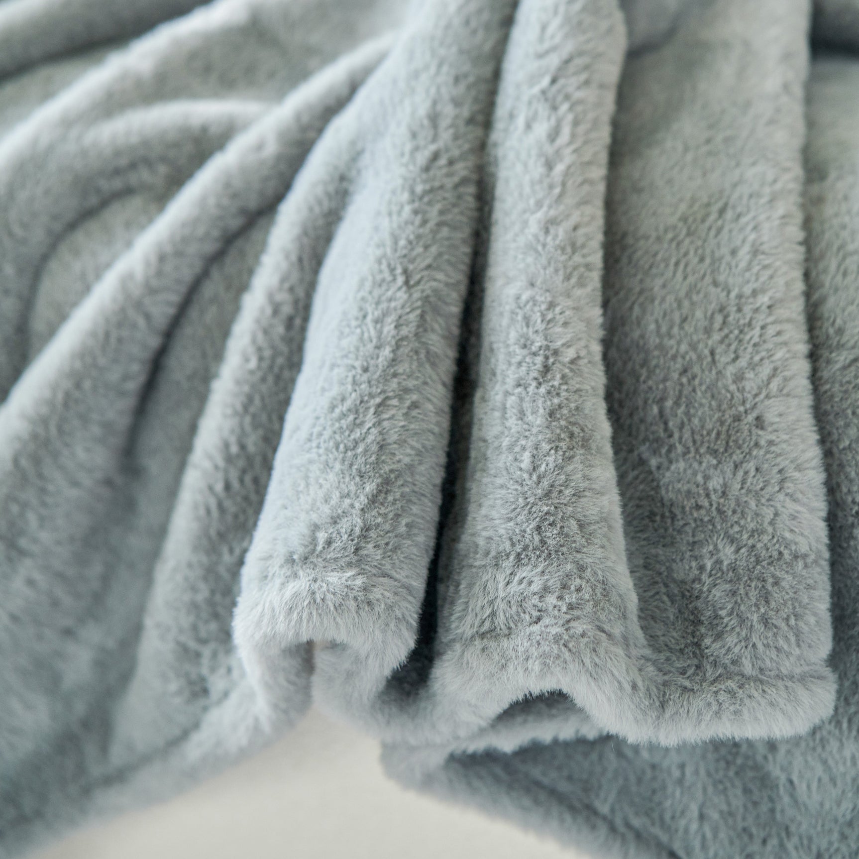 Faux Fur Smooth Plush Comfy Couch Covers, Soft Thicked Durable Blankets and Throws for Sofas - Ornate Home