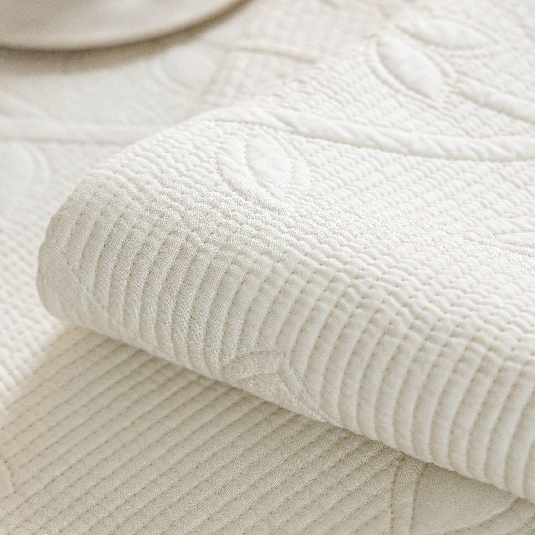 Floral Cotton Quilted Sofa Cover, Non-Slip Couch Protector with Scalloped Edges - Ornate Home