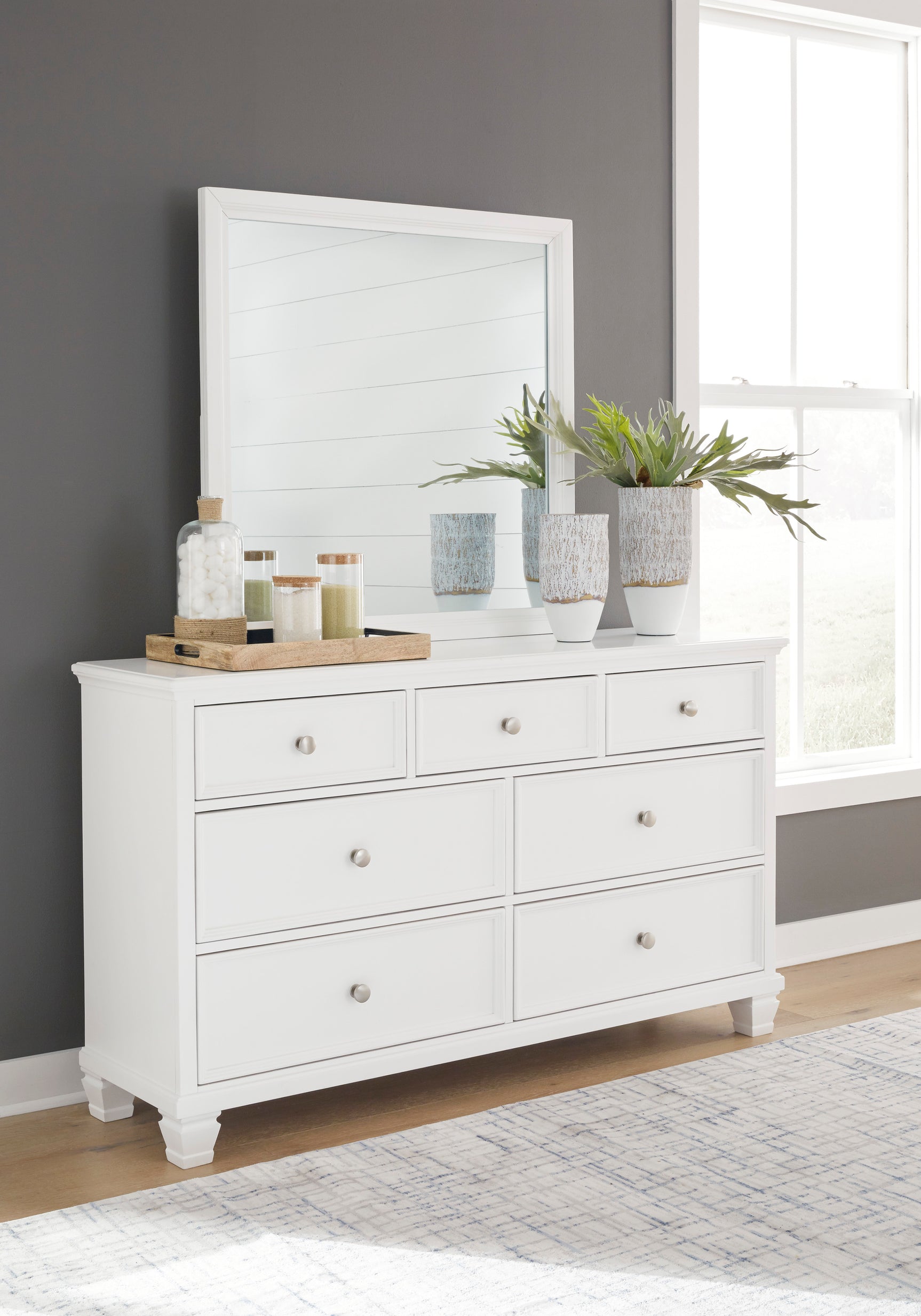 Fortman White Full Panel 5-Piece Bedroom Set - Ornate Home