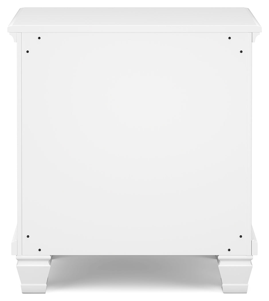 Fortman White Full Panel Bed, Dresser and Nightstand (Online Special Price) - Ornate Home