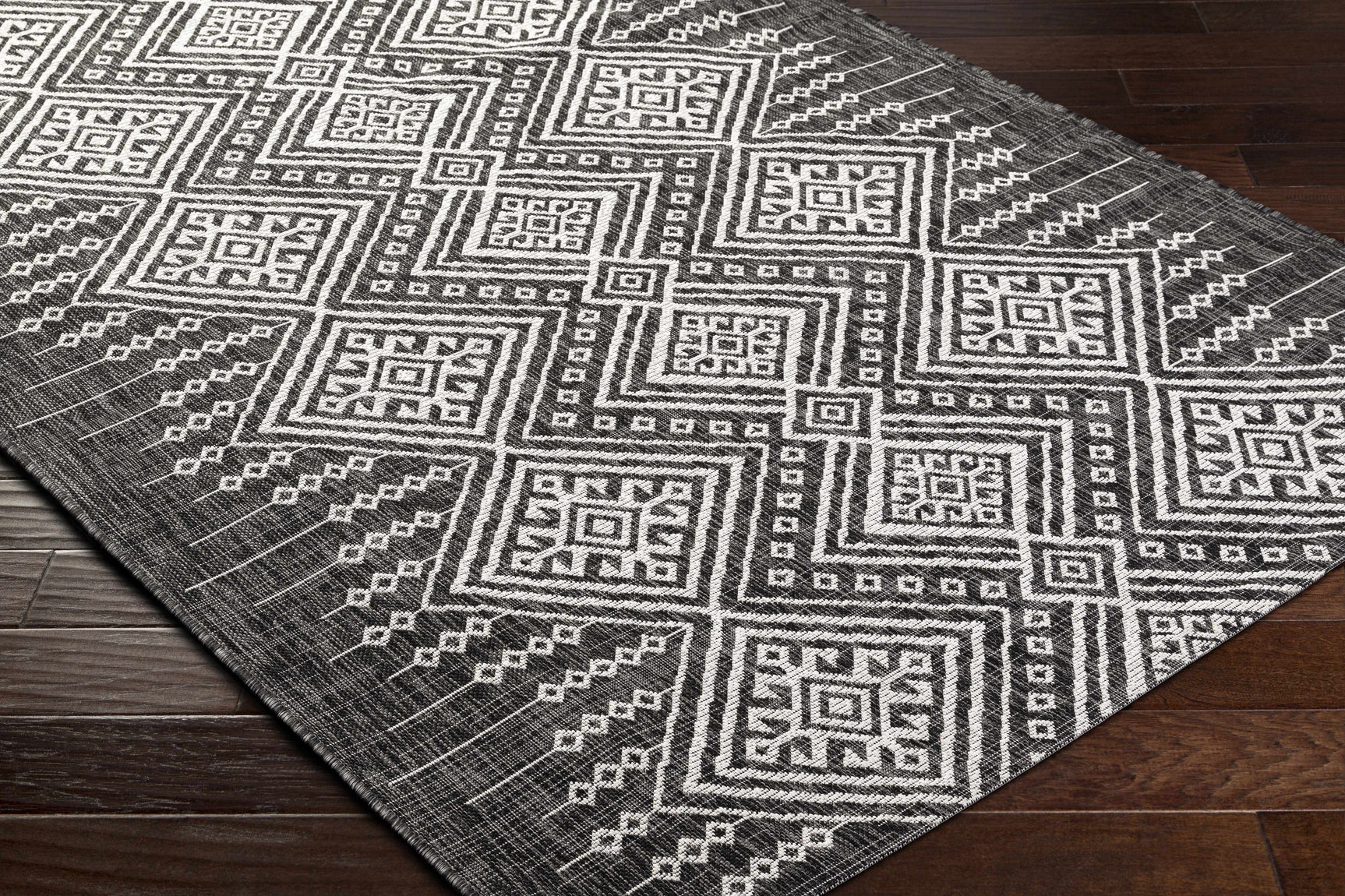 Frankville Outdoor Rug - Ornate Home