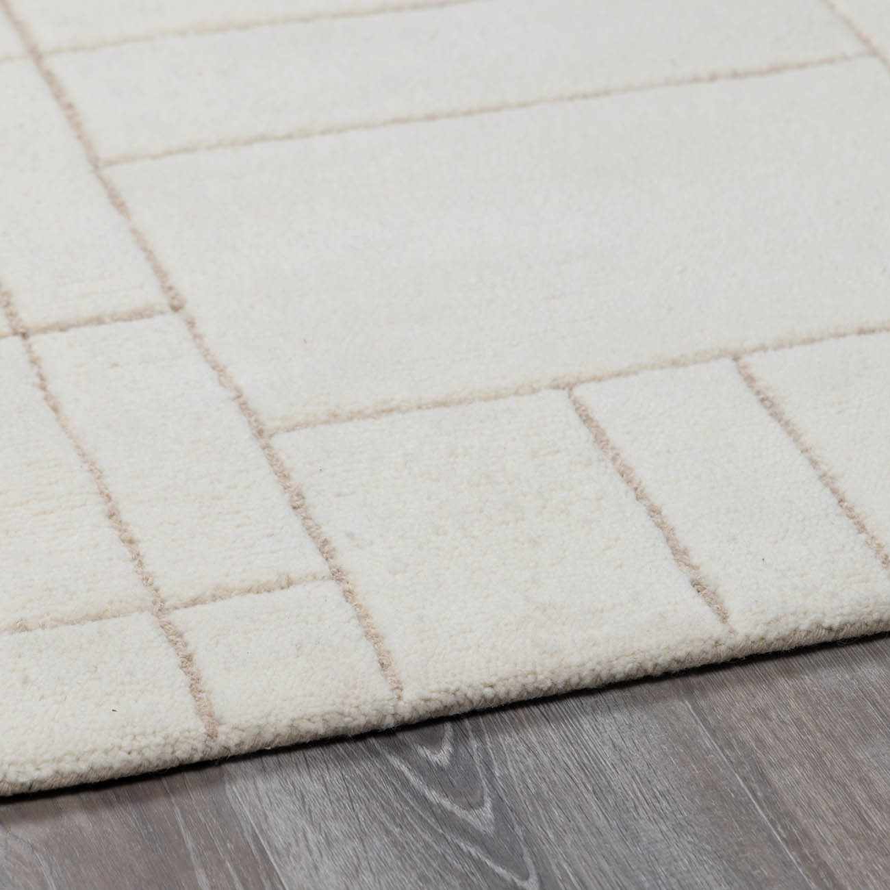 Fusao Beige Area Rug - Ornate Home