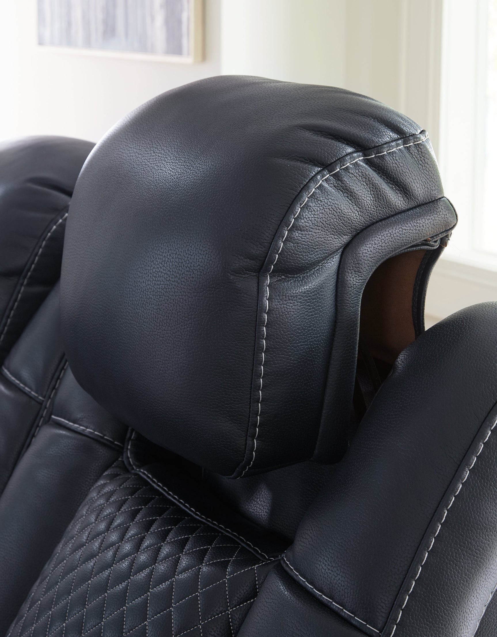 Fyne-Dyme Sapphire Power Recliner (Online Special Price) - Ornate Home