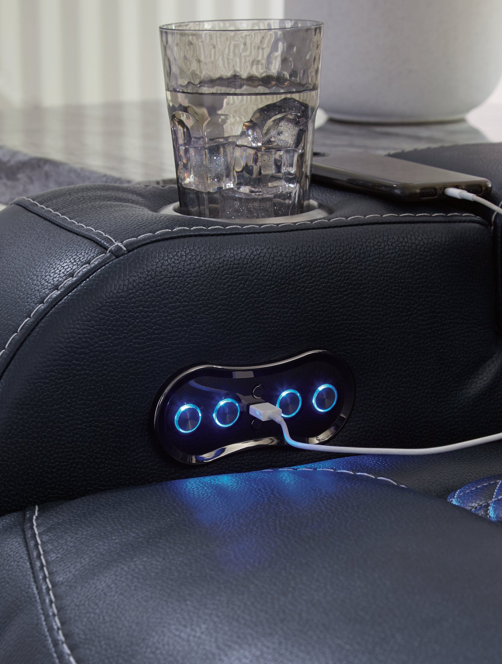 Fyne-Dyme Sapphire Power Reclining Sofa - Ornate Home