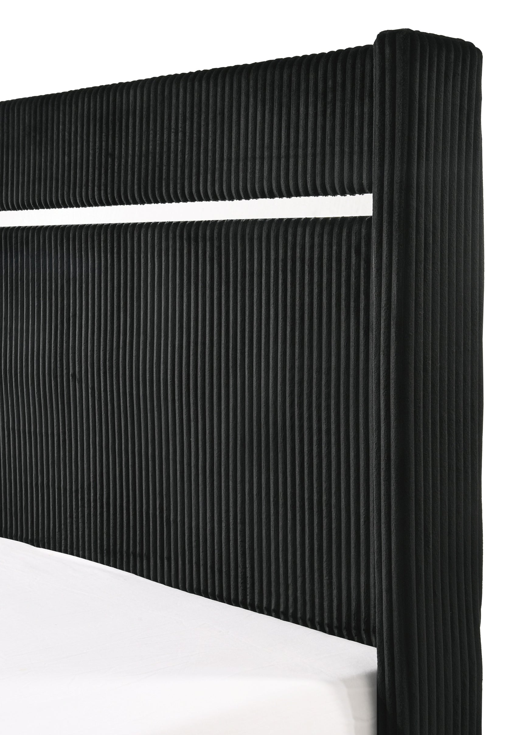 Gennro Black Queen Upholstered Panel Bed - Ornate Home