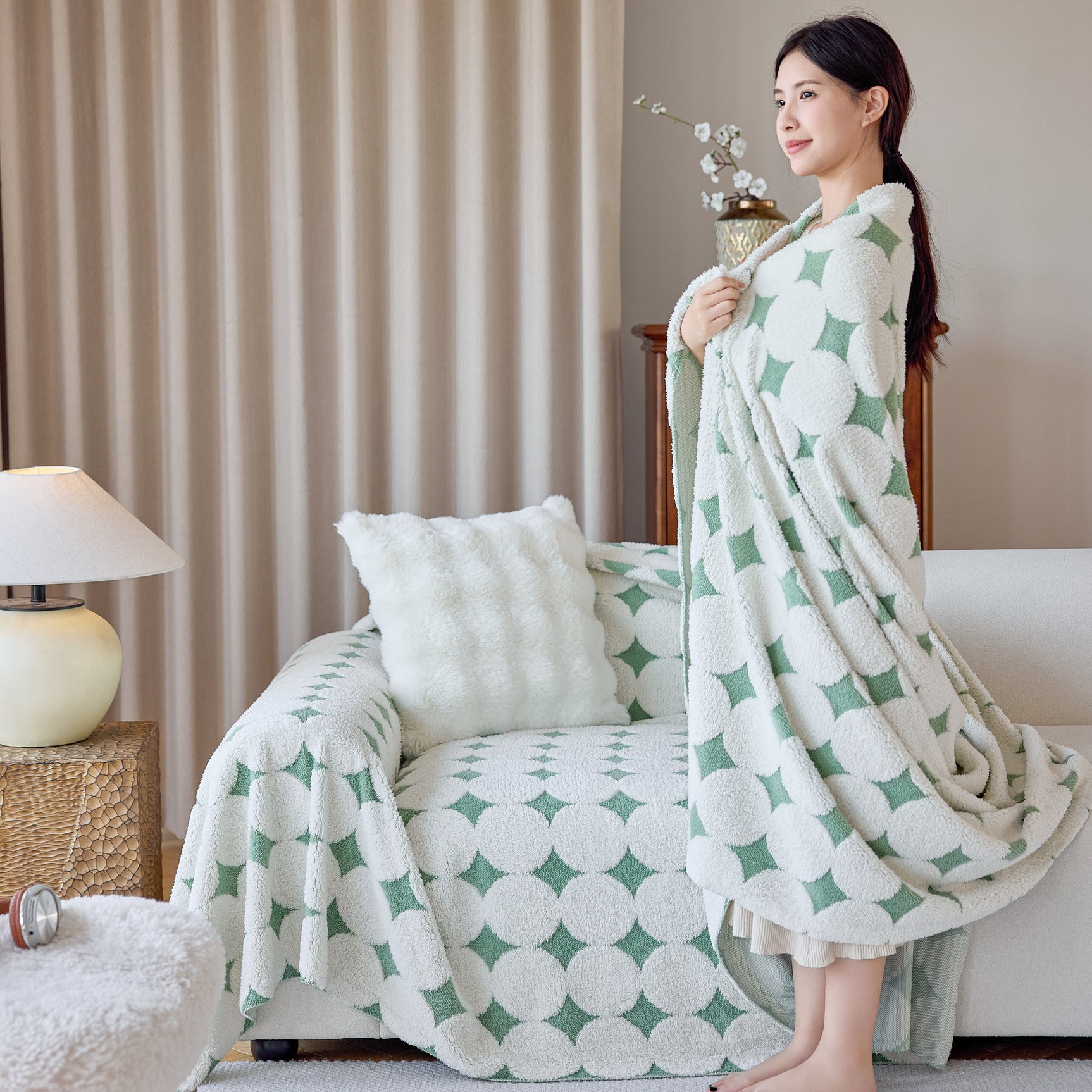 Geometric Jacquard Plush Warm Sofa Couch Cover Coral Fleece Throw Blanket for Couch - Ornate Home