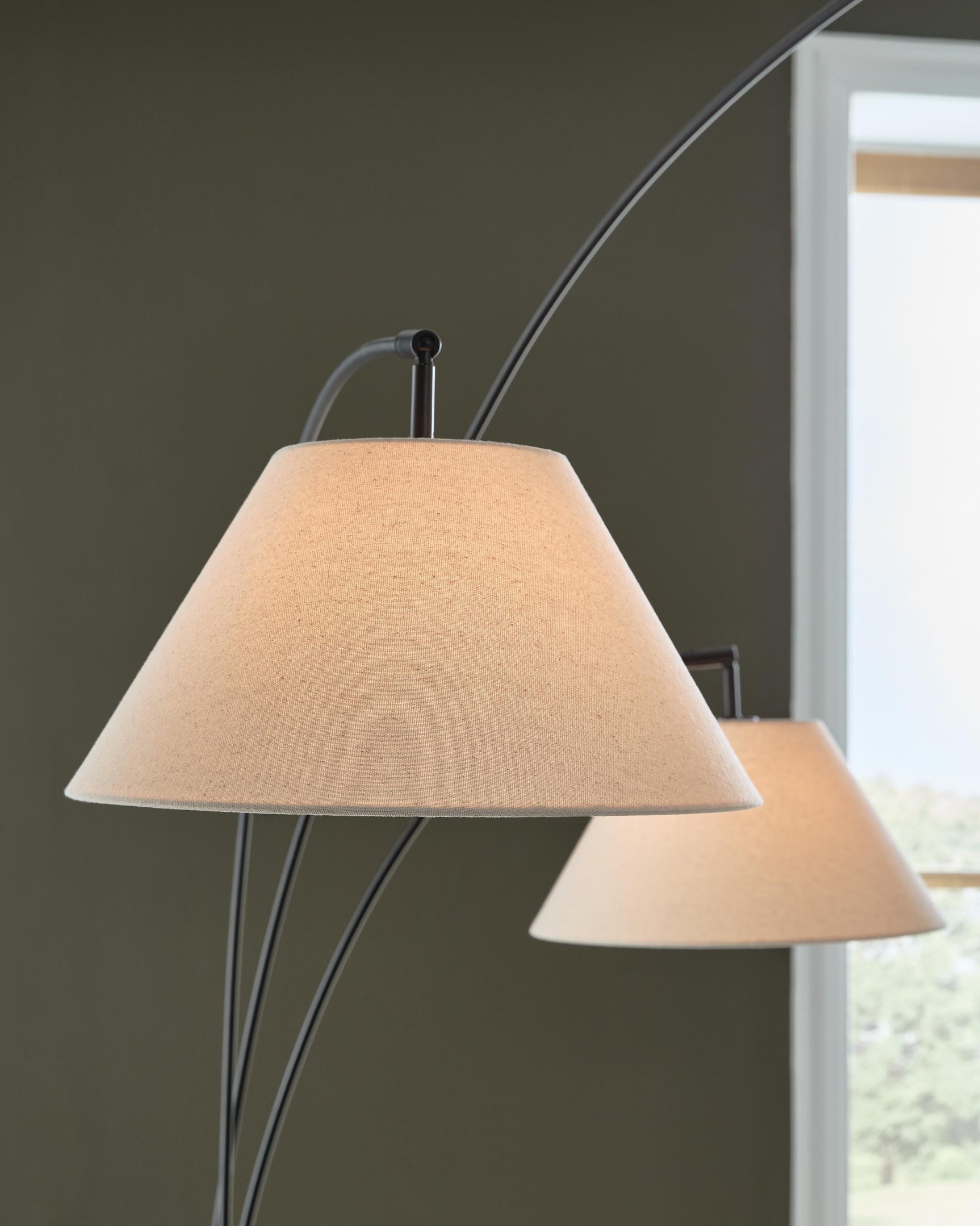 Gibbswellner Black Arc Lamp - Ornate Home