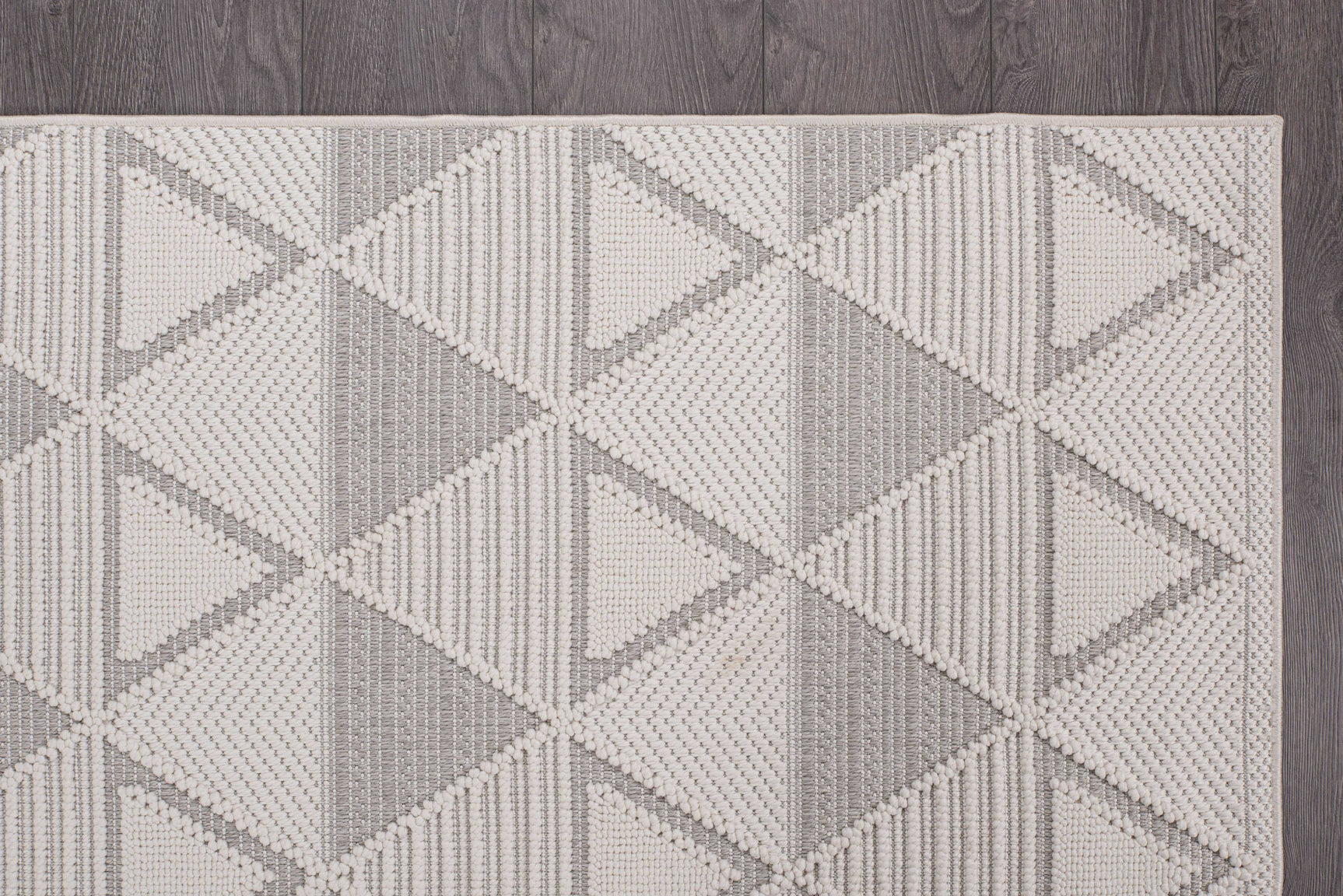 Goya Woven Non-Slip Geometric Triangle Pattern Indoor Area Rug - Ornate Home