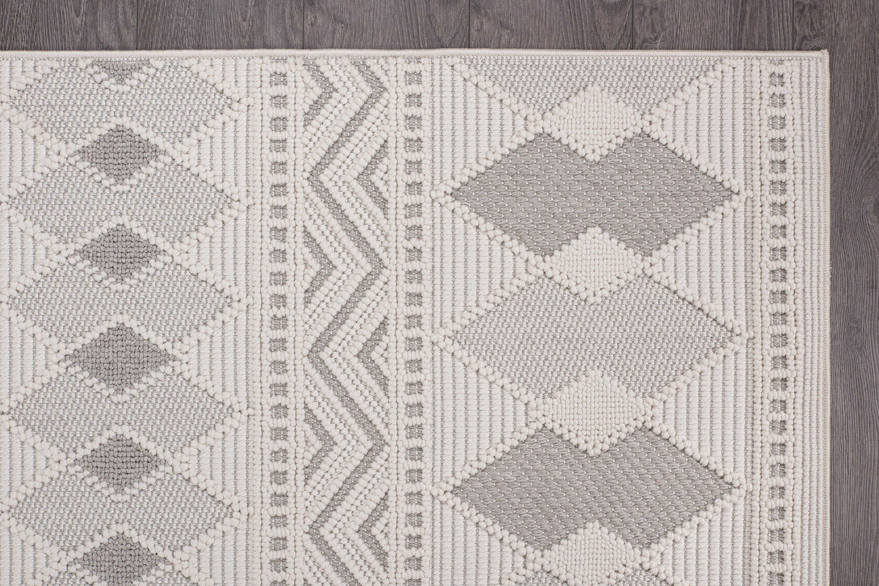 Goya Woven Non-Slip Tribal Geometric Pattern Indoor Area Rug - Ornate Home