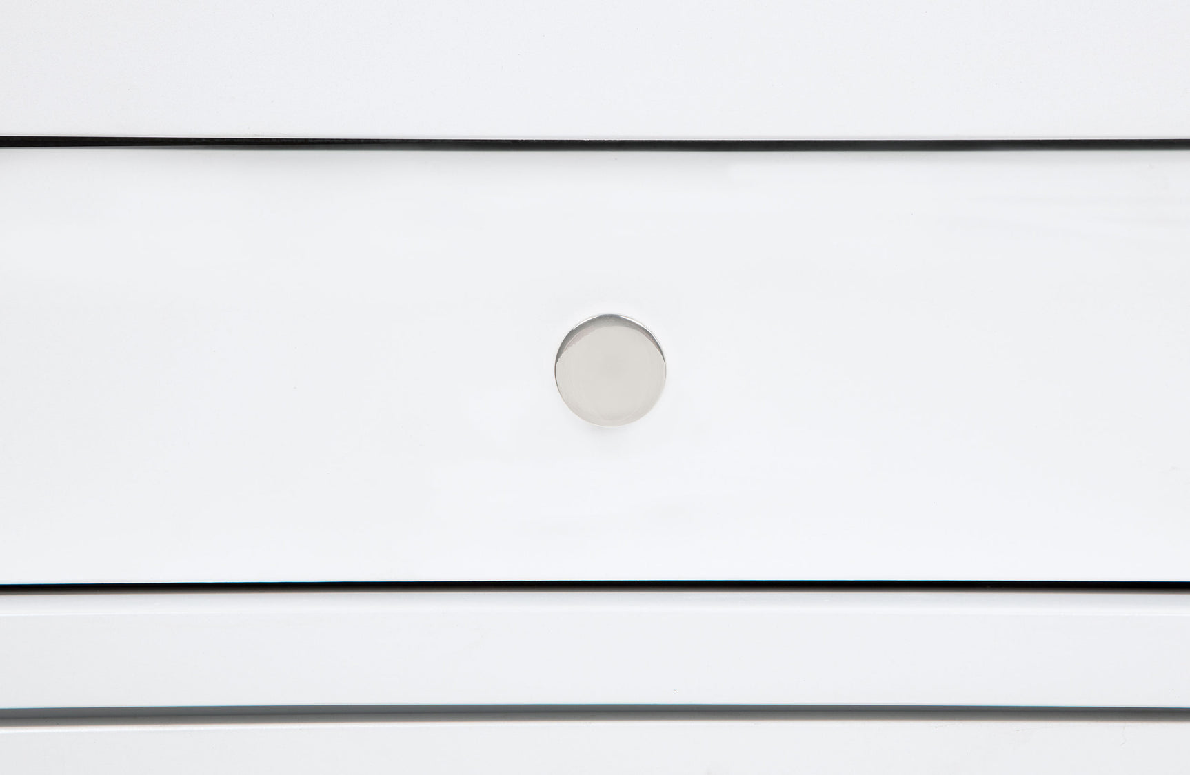 Gracemont White 5-drawer Bedroom Chest of Drawers - Ornate Home