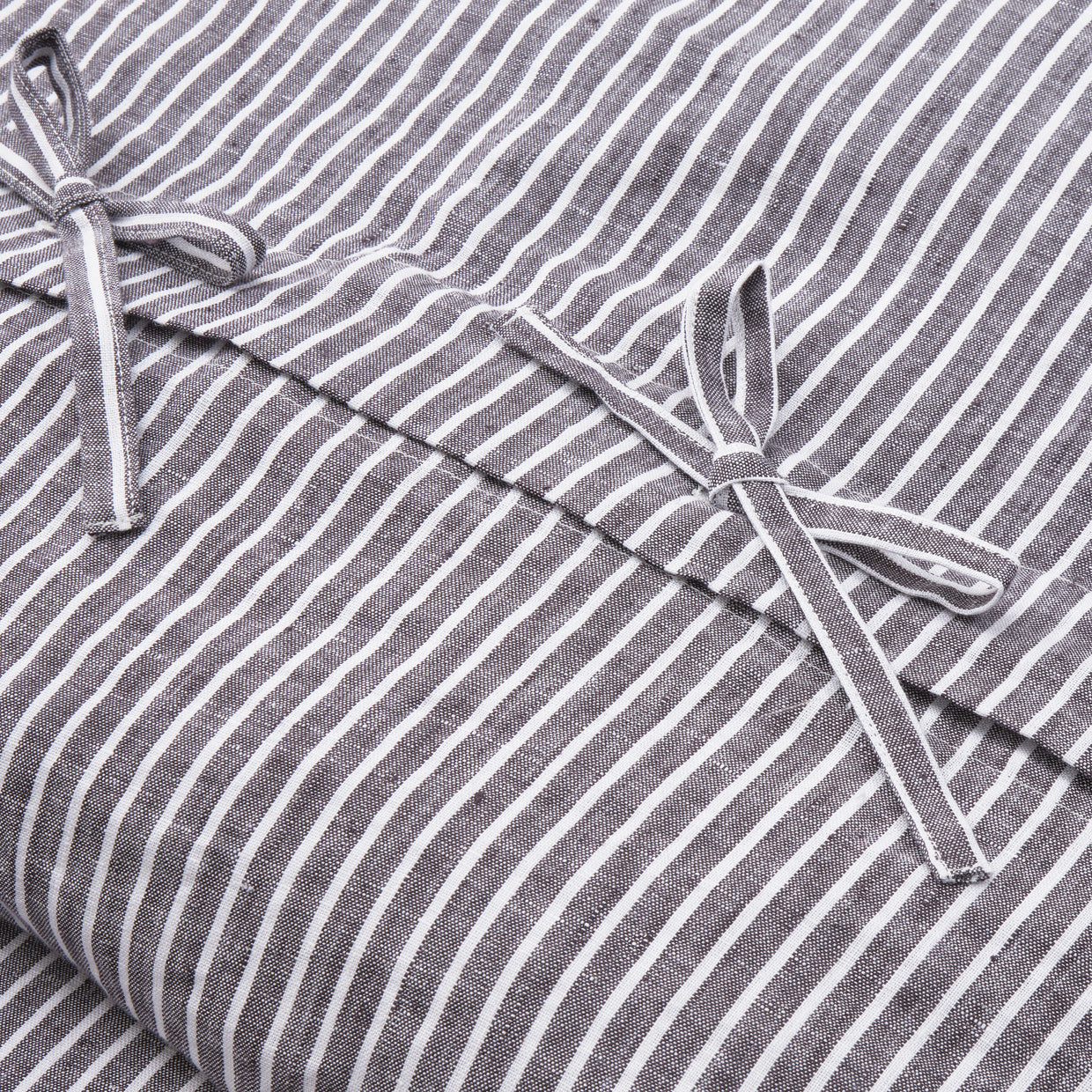 Grant Grey/White 5-Piece Duvet Set - Ornate Home